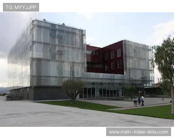 拉玛西亚青训营扩建计划获批,将新增两座现代化训练场地 拉玛西亚青训营扩建计划获批,将新增两座现代化训练场地